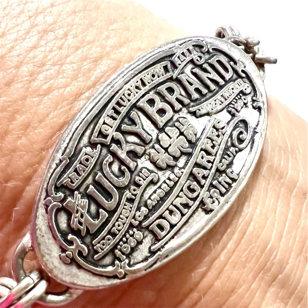 RARE Vintage Lucky Brand Dungarees Silver Chain Logo Bracelet 1990 - Picture 2 of 8